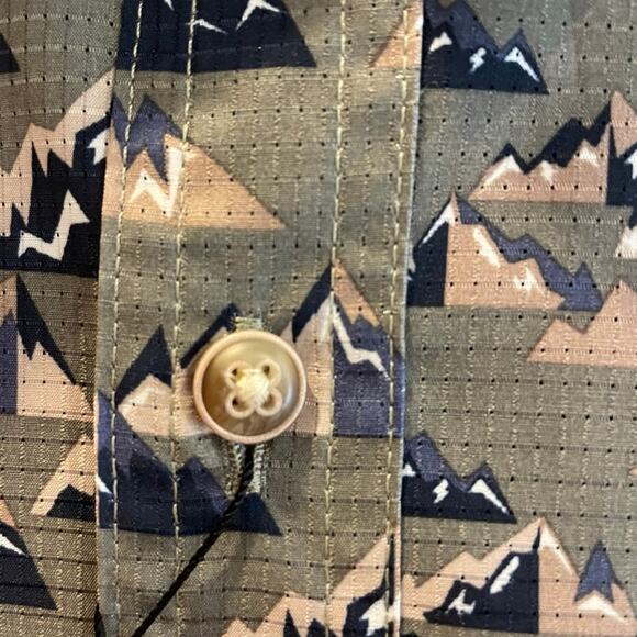 NWT Solaris Men's Mountain Motif Button-up Short Sleeve Shirt Sz: XL - Picture 6 of 10